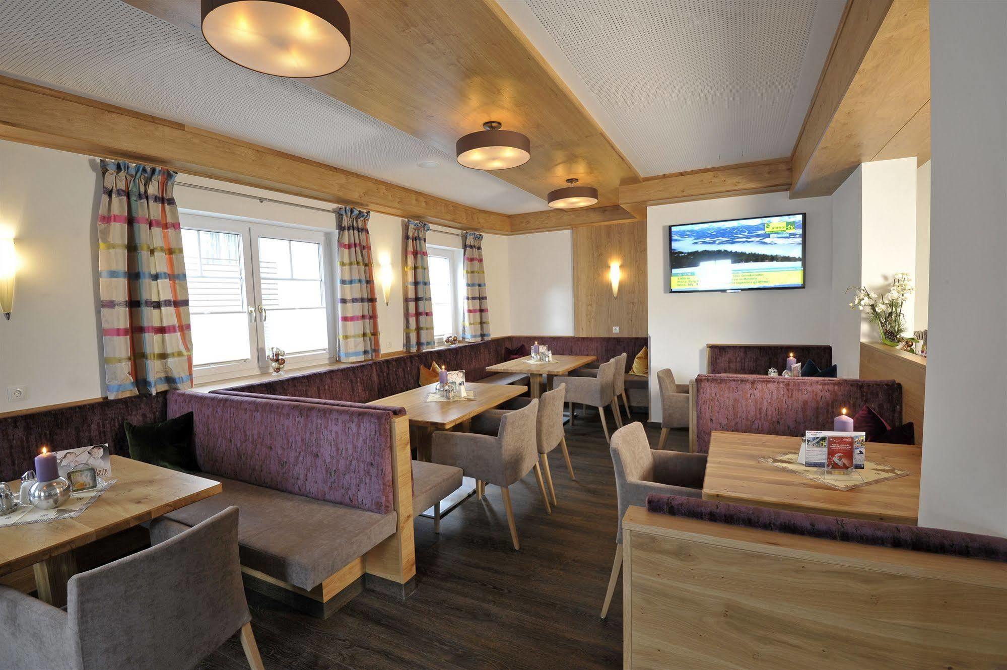 Aparthotel Barbara 4*