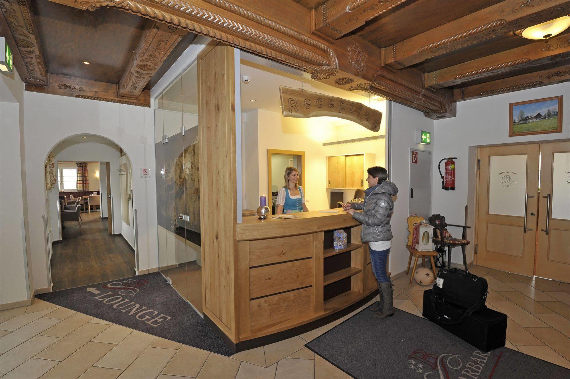 Aparthotel Barbara 4*